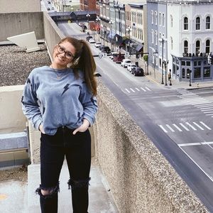 Meet your Posher, Addie